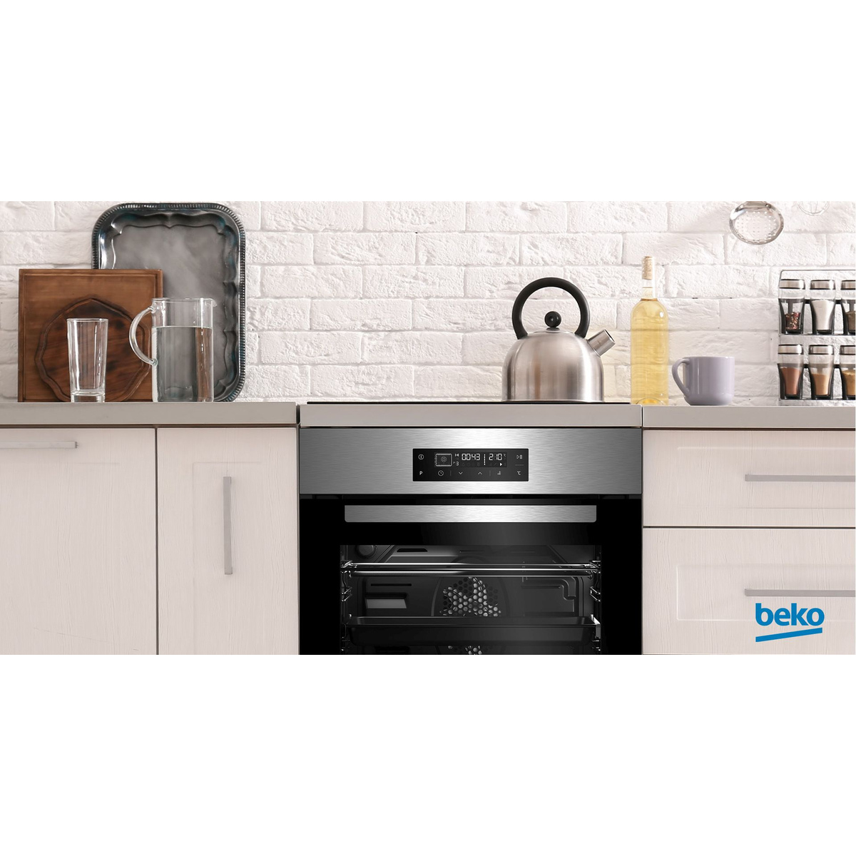 Духовой шкаф Beko BIR22400XMS (Цвет: Black / Inox)