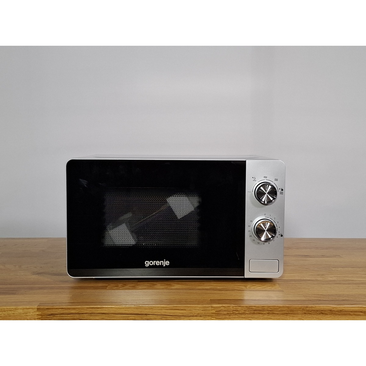 Микроволновая печь Gorenje MO20E1S (Цвет: Silver)