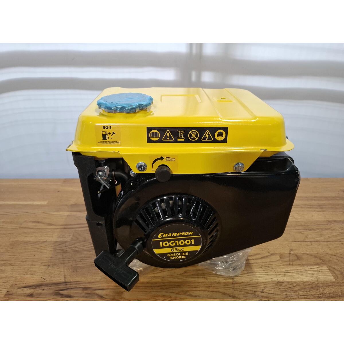 Генератор Champion IGG1001 (Цвет: Black / Yellow)