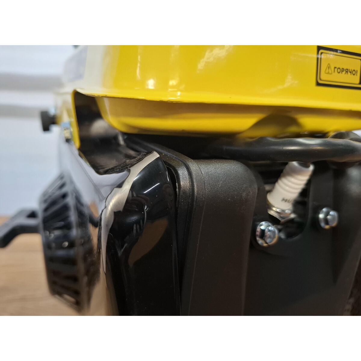Генератор Champion IGG1001 (Цвет: Black / Yellow)