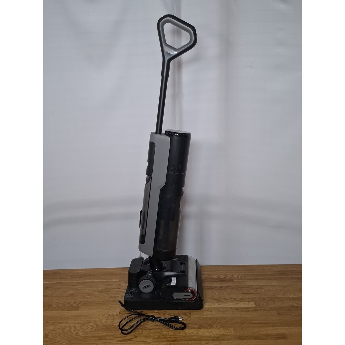 Пылесос вертикальный Dreame Wet and Dry Vacuum H13 Pro, черный