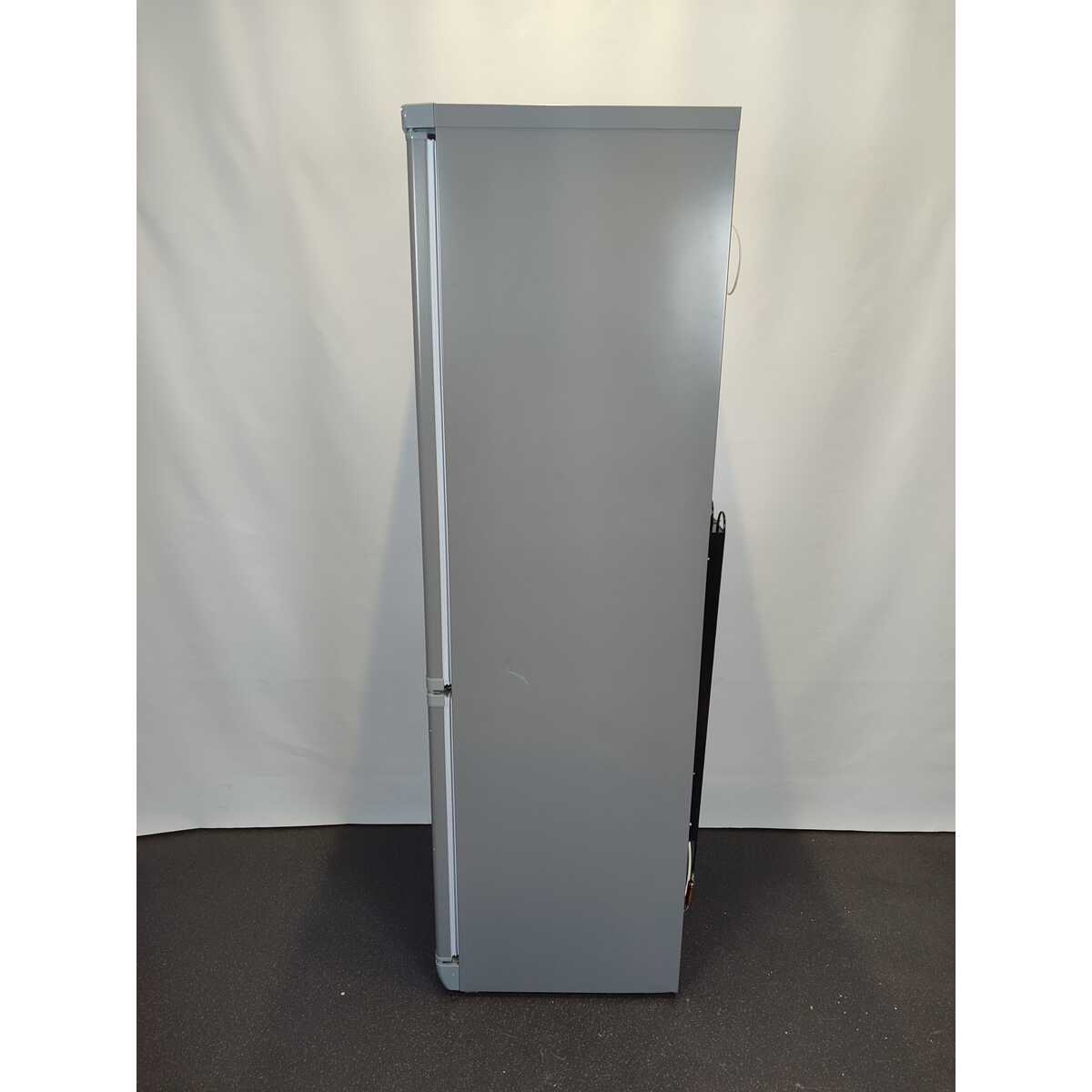 Холодильник Indesit ES 18 GA (Цвет: Silver)