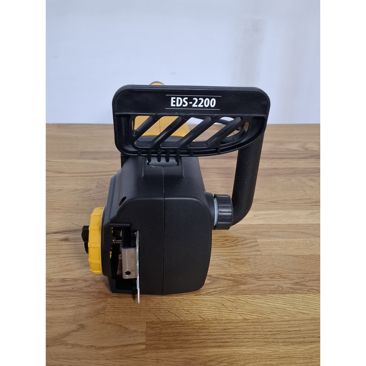 Электрическая цепная пила Denzel EDS-2200 (Цвет: Yellow)