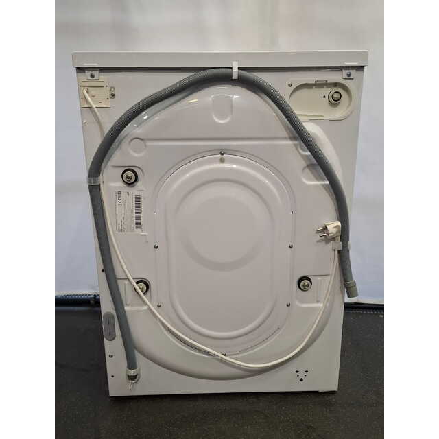 Стиральная машина Indesit IWSC 6105, белый