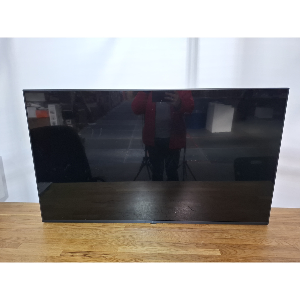 Телевизор LG 43