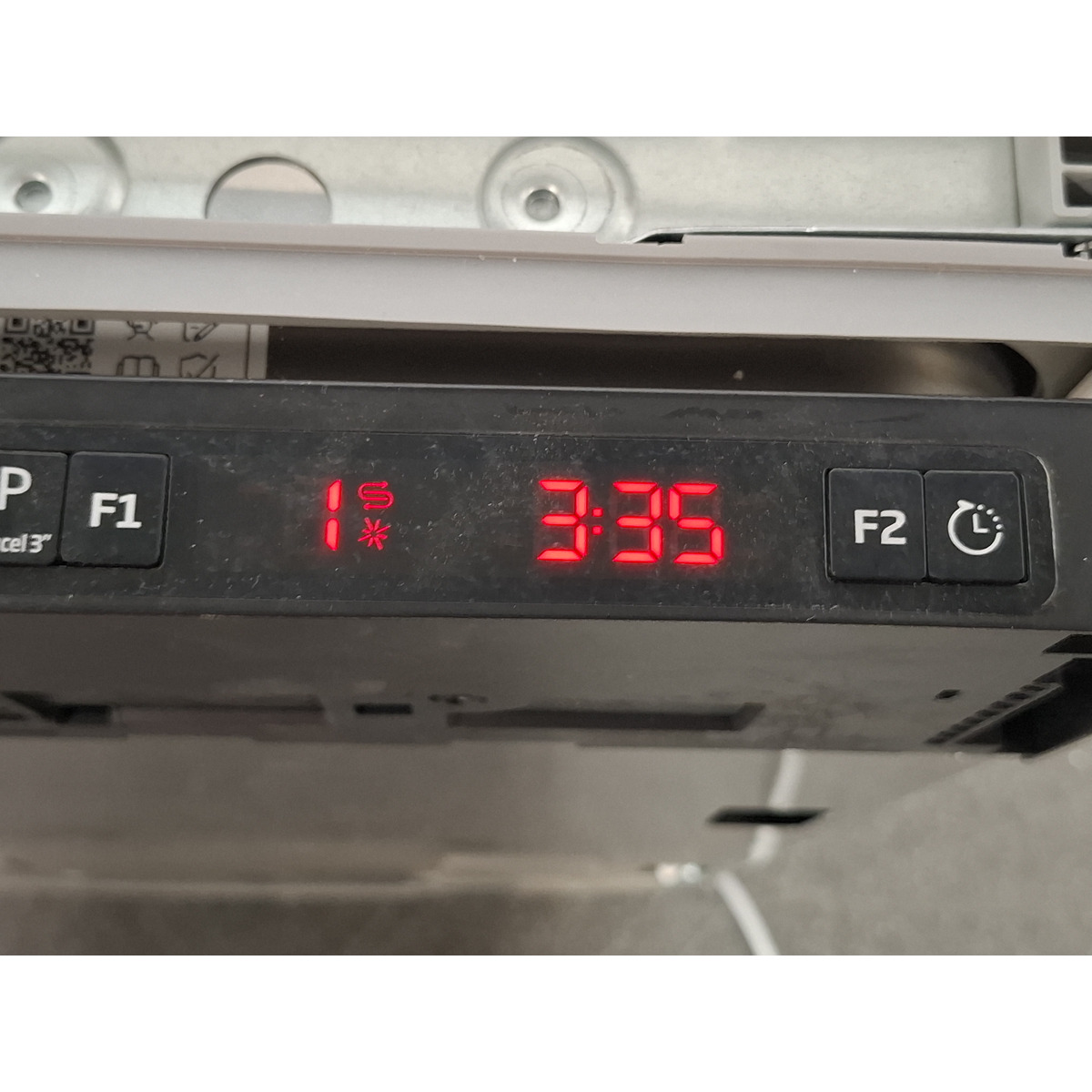 Посудомоечная машина Beko BDIS1W961, белый