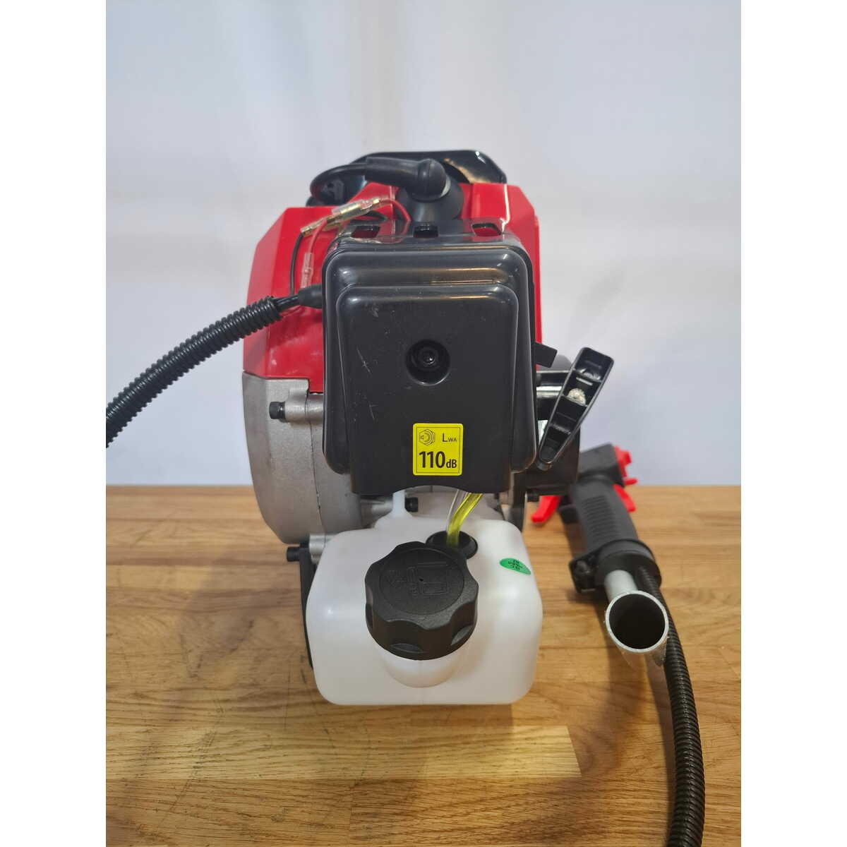 Триммер бензиновый MTX MT-52 (2-коробки) (Цвет: Red/Black)