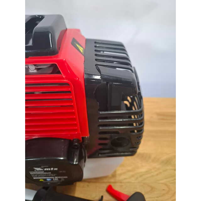 Триммер бензиновый MTX MT-52 (2-коробки) (Цвет: Red / Black) Триммер бензиновый MTX MT-52 (2-коробки) (Цвет: Red / Black)