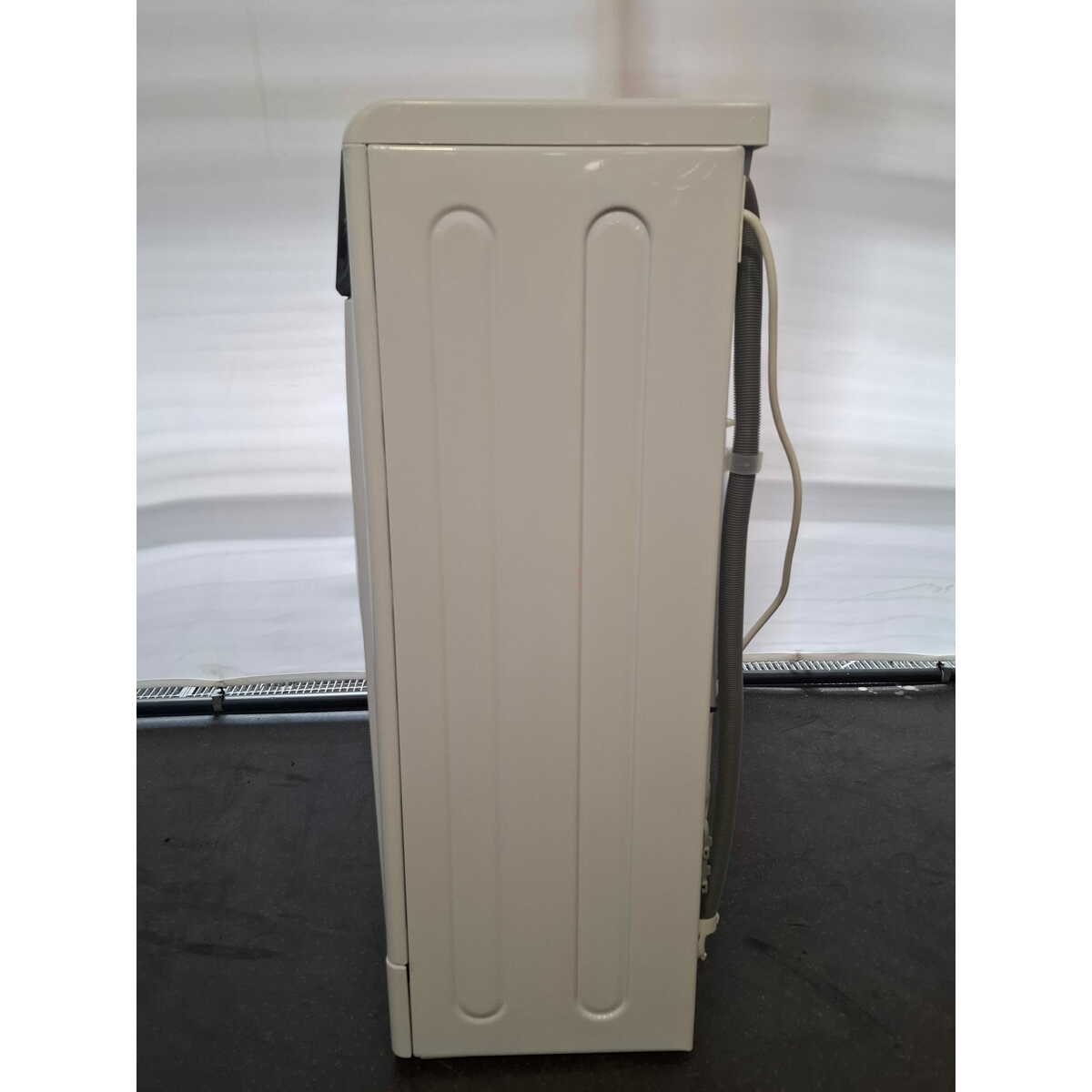 Стиральная машина Indesit EWUD 4105 BK CIS, белый