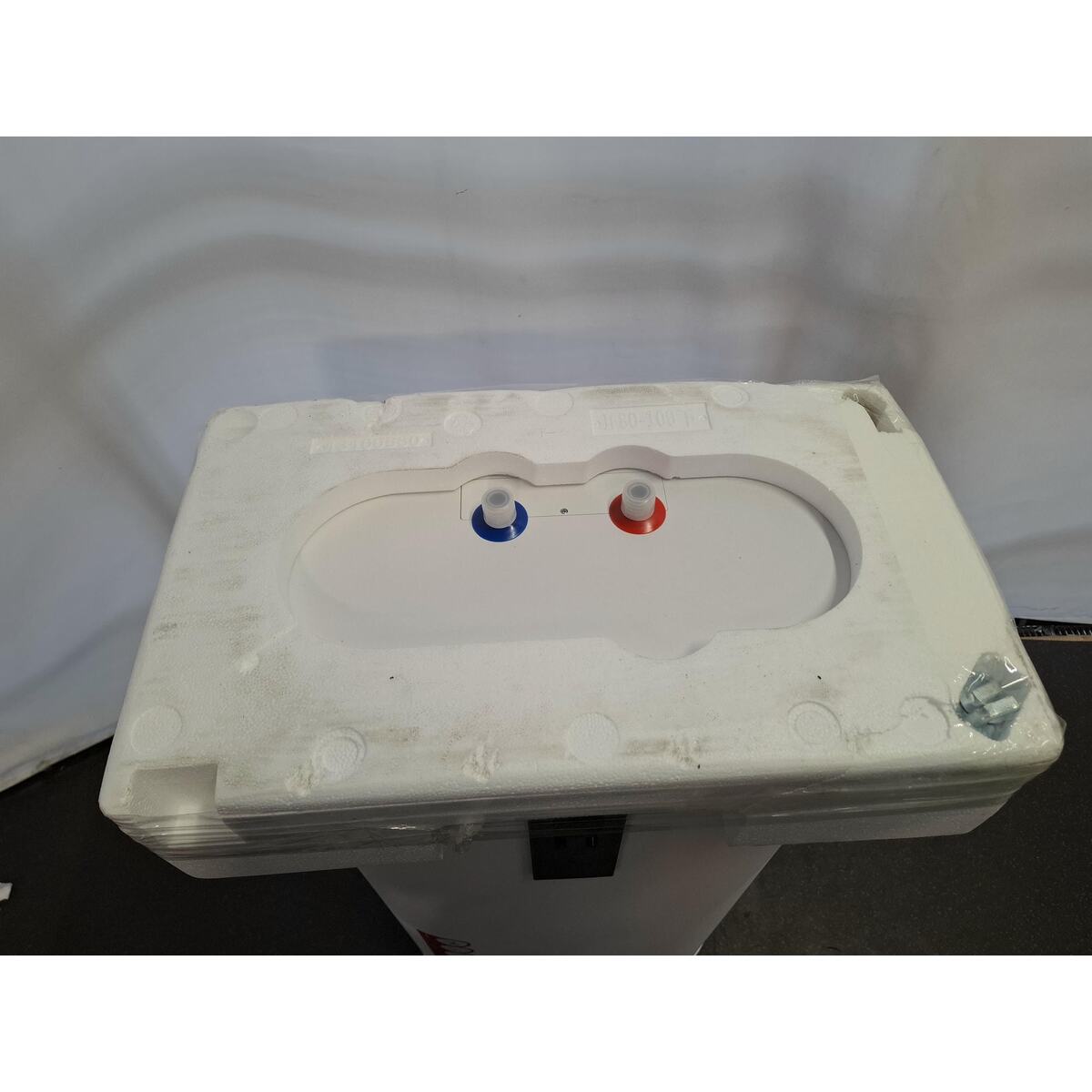 Водонагреватель Thermex Ksanto 80 V, белый