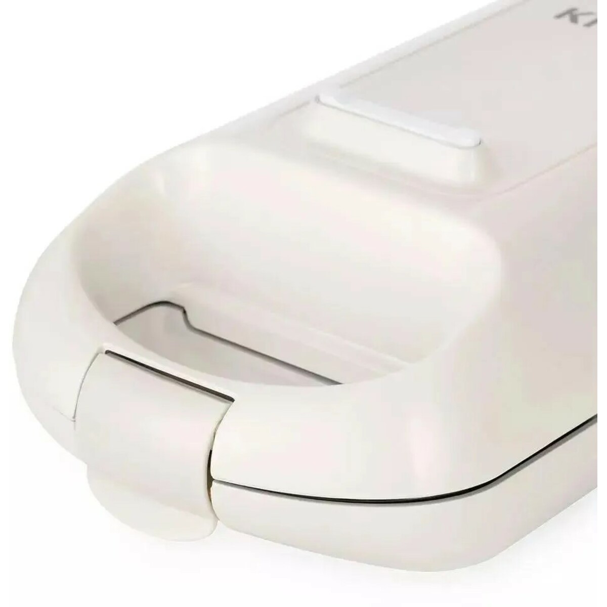 Вафельница Kitfort КТ-1690 (Цвет: White / Black)