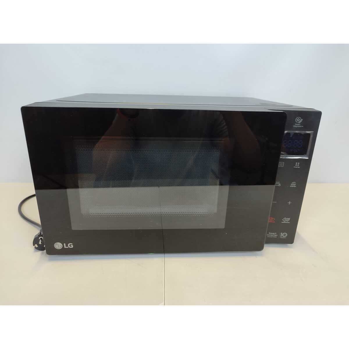 Микроволновая печь LG MW23R35GIB, черный