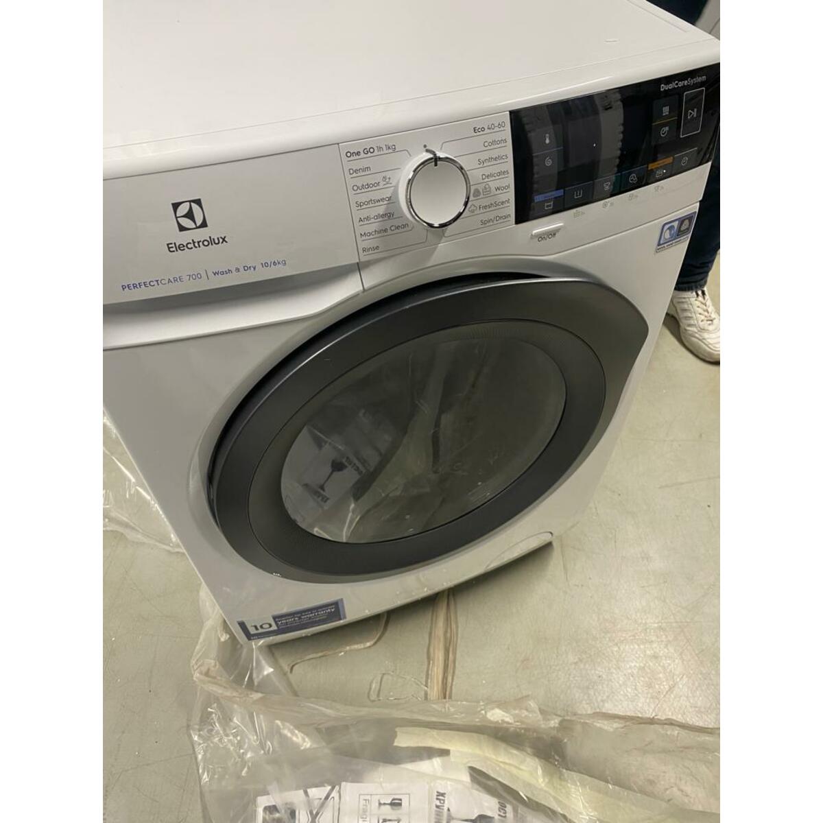 Стиральная машина Electrolux PerfectCare 700 EW7WN361S (Цвет: White ...
