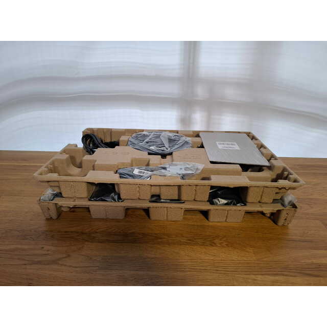 Монитор HP 24