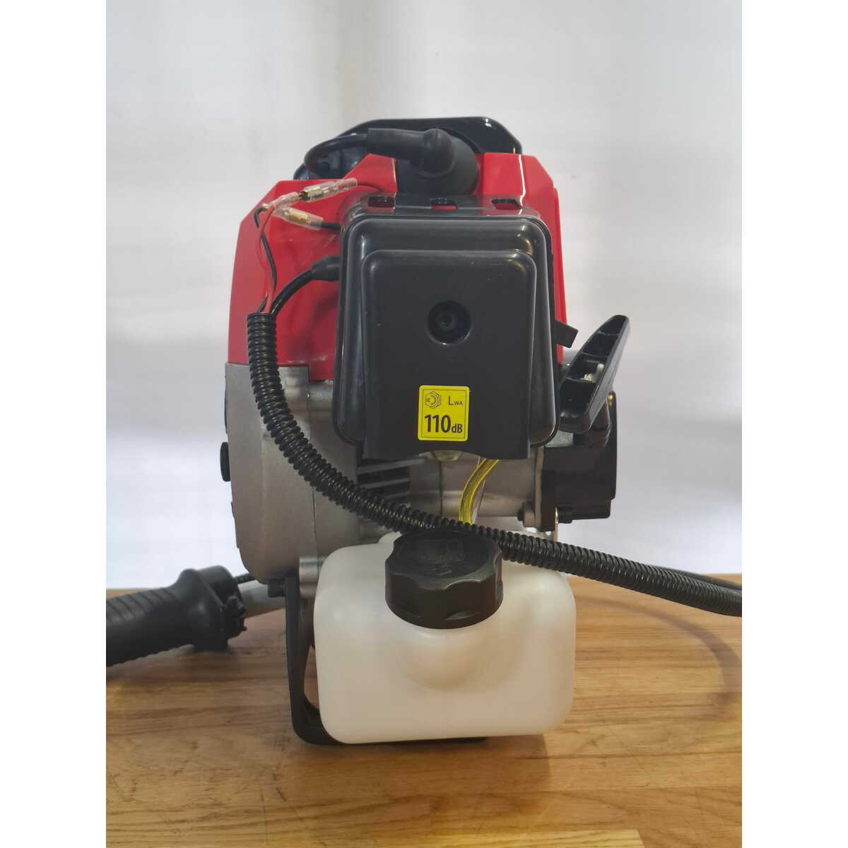 Триммер бензиновый MTX MT-52 (2-коробки) (Цвет: Red/Black)