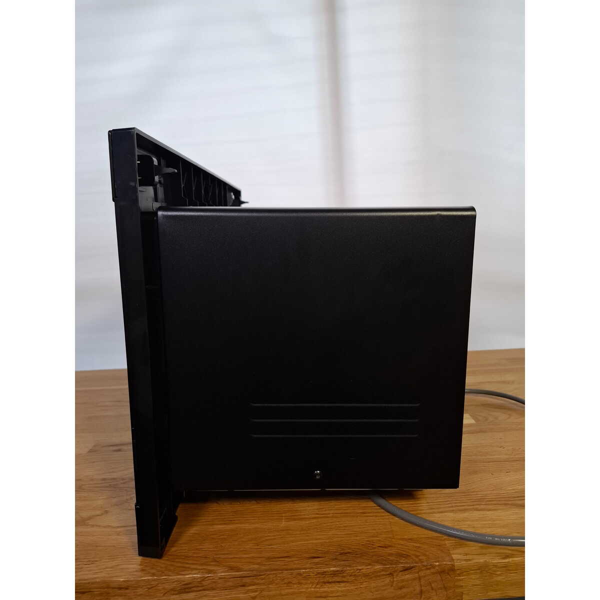 Микроволновая печь Samsung MG22M8054AK/BW, черный