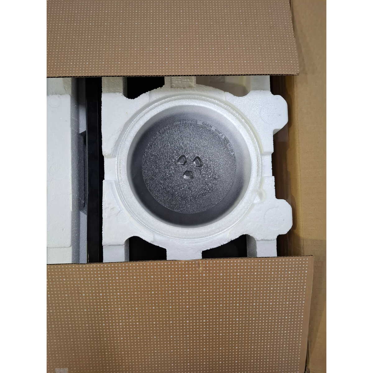 Микроволновая печь Samsung MG22M8054AK/BW, черный
