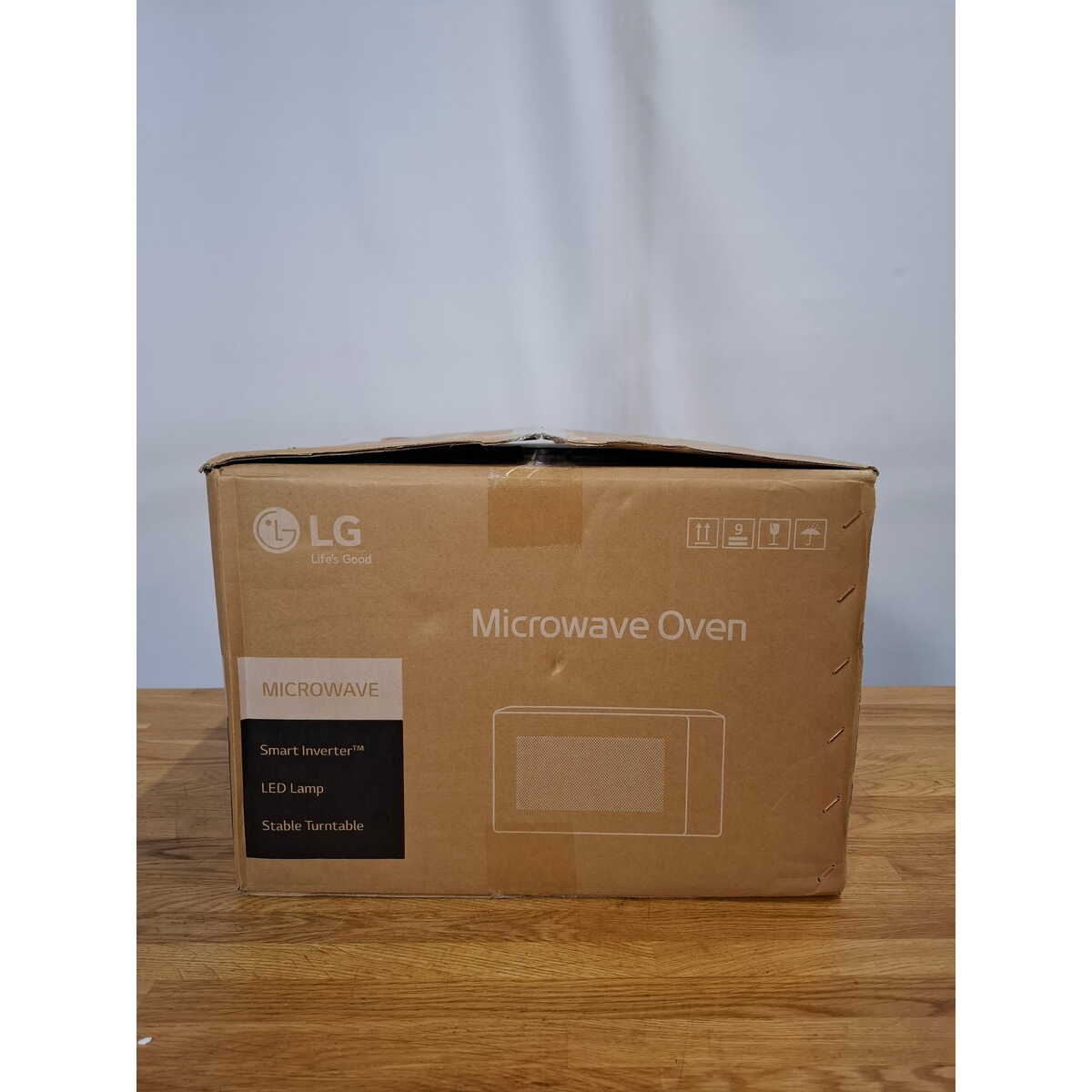 Микроволновая печь LG MW25R35GIS, черный