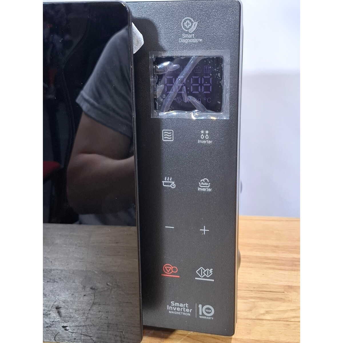 Микроволновая печь LG MW25R35GIS, черный
