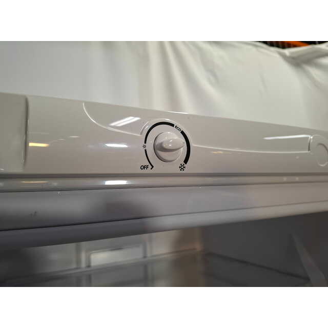 Холодильник Indesit ITR 4160 W, белый