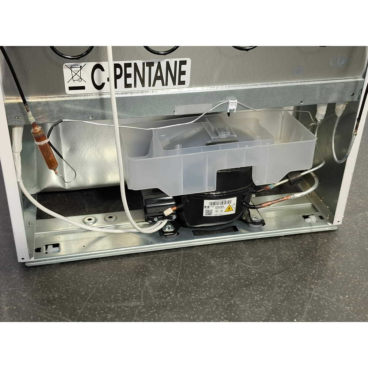 Холодильник Indesit ITR 4160 W, белый