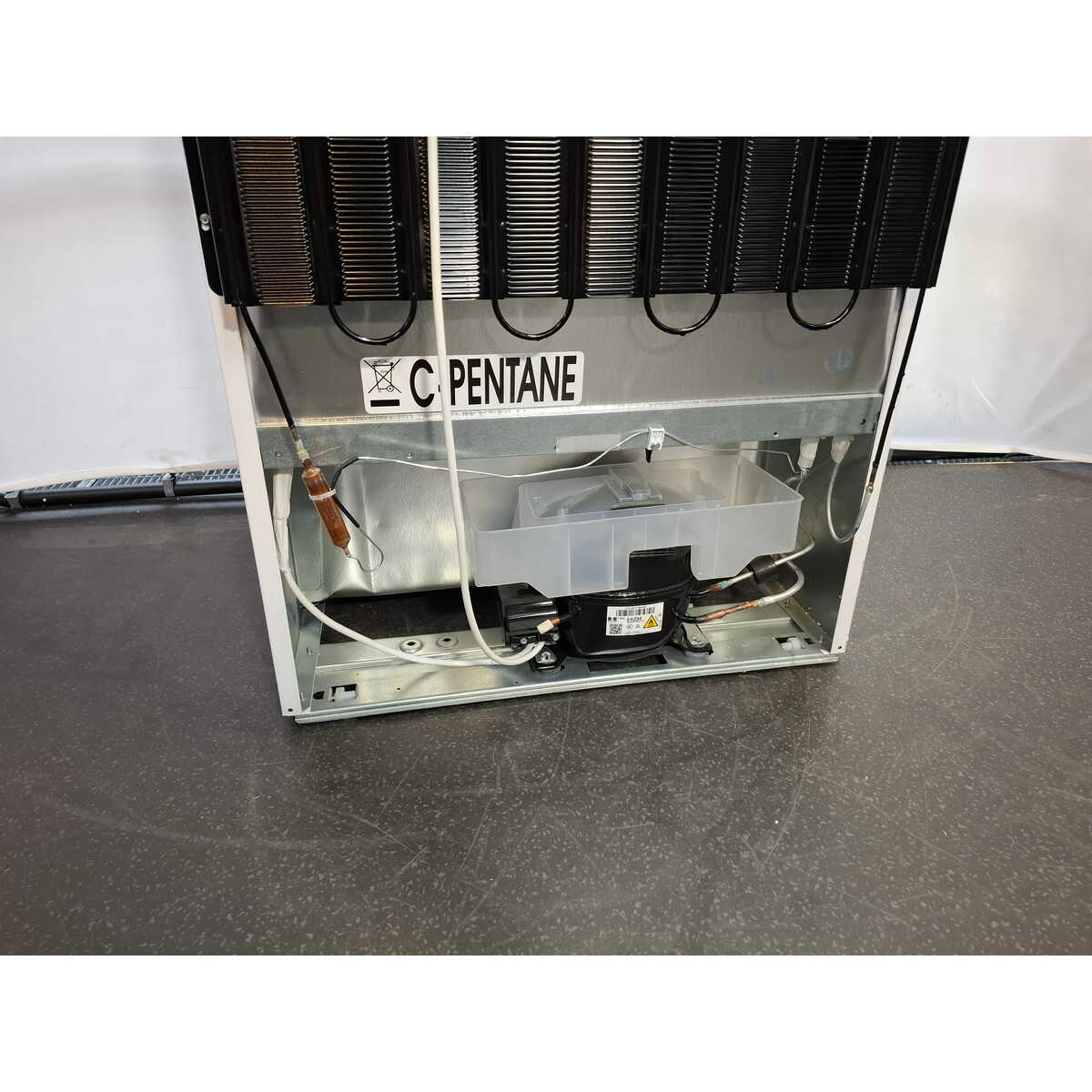 Холодильник Indesit ITR 4160 W, белый