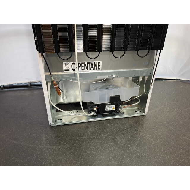 Холодильник Indesit ITR 4160 W, белый
