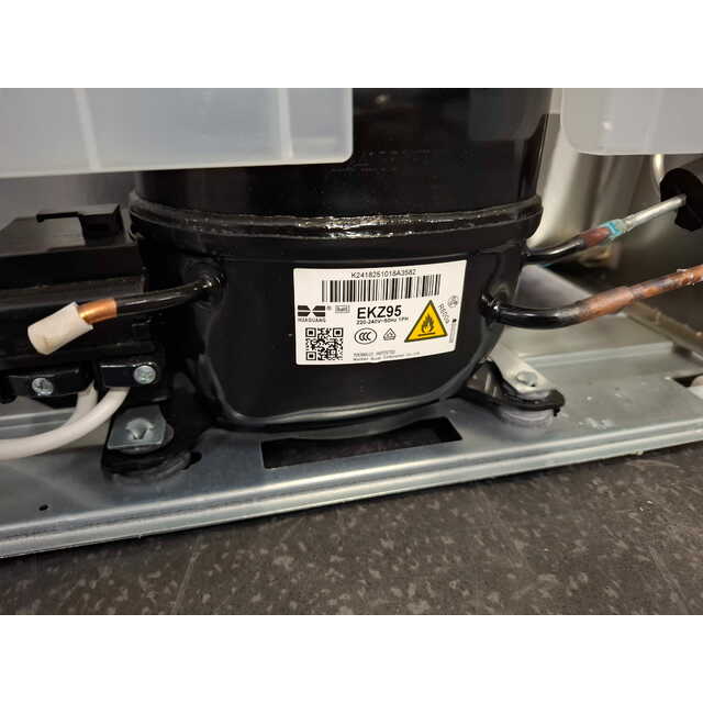 Холодильник Indesit ITR 4160 W, белый