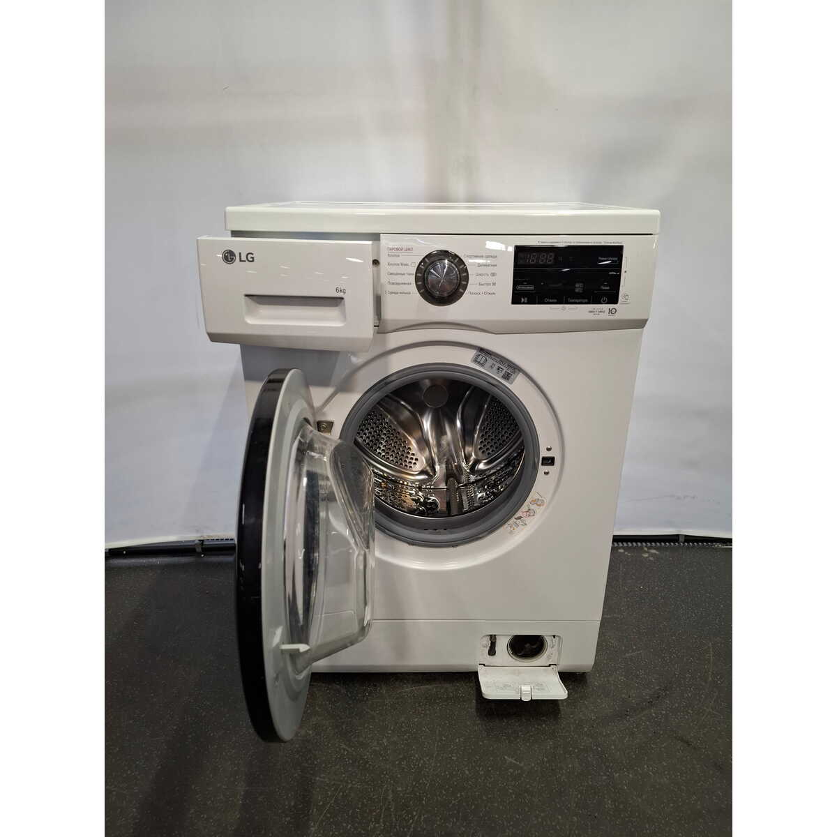 Стиральная машина LG F2J3NS8W, белый 