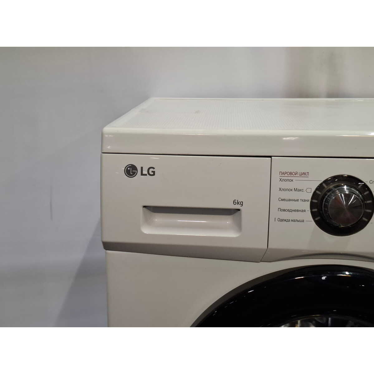 Стиральная машина LG F2J3NS8W, белый 