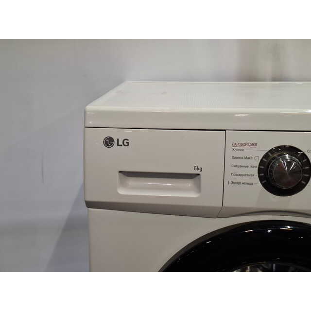 Стиральная машина LG F2J3NS8W, белый 