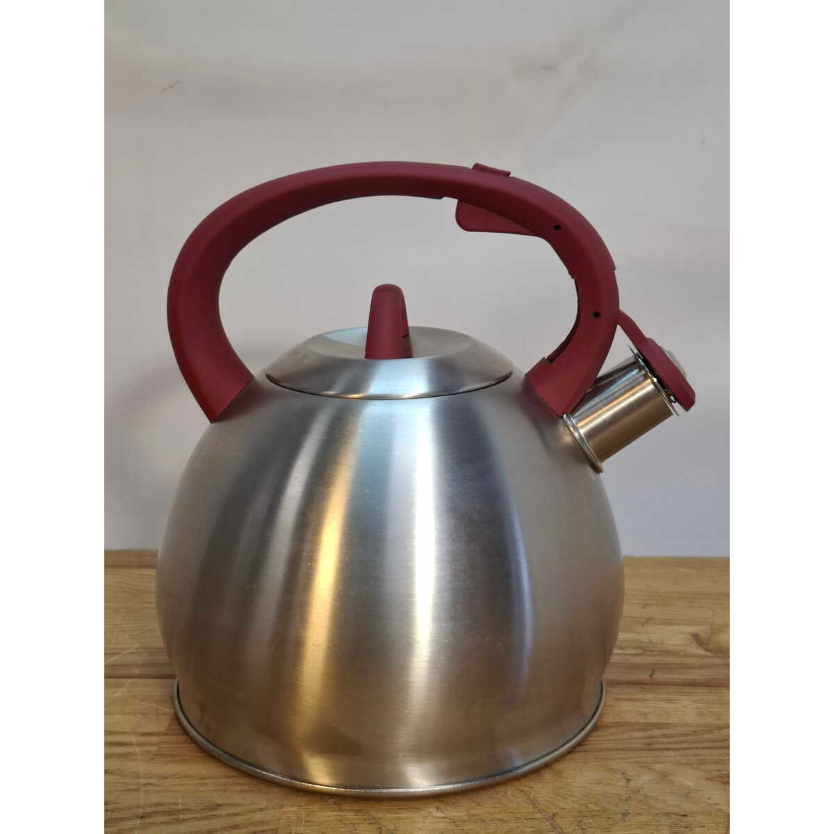Чайник металлический Rondell Eletto RDS-1825 (Цвет: Inox)