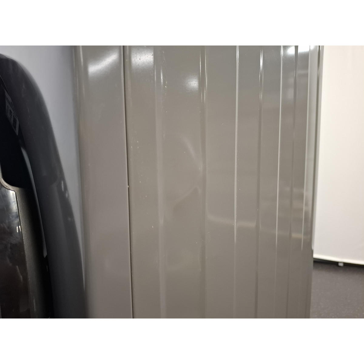 Стиральная машина LG F2Y1WS5J, черный
