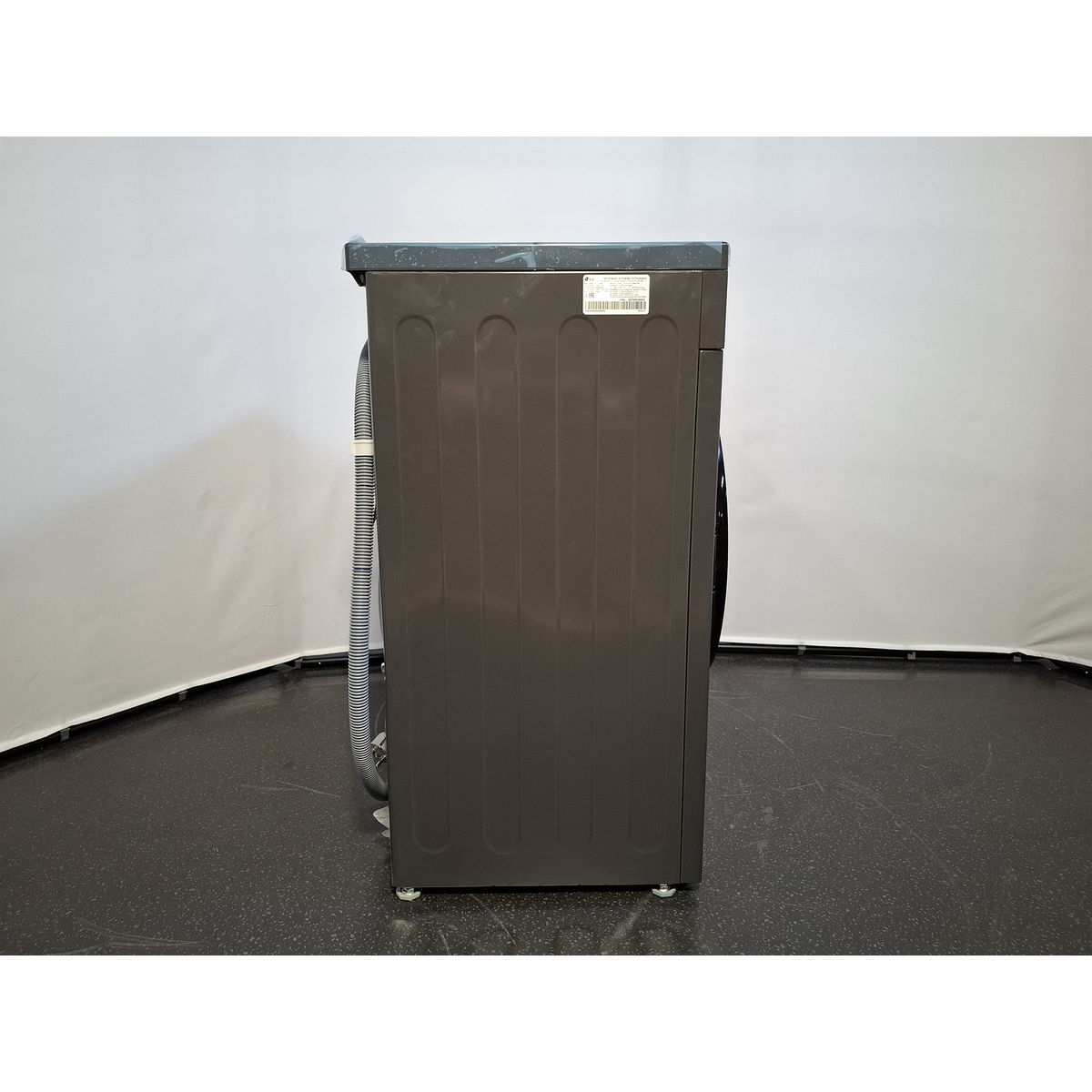 Стиральная машина LG F2Y1WS5J, черный