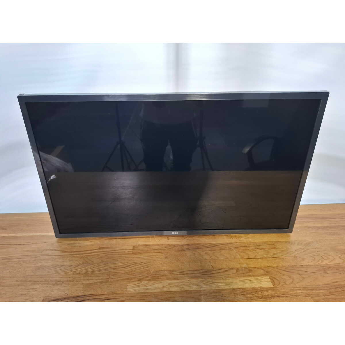 Телевизор LG 32