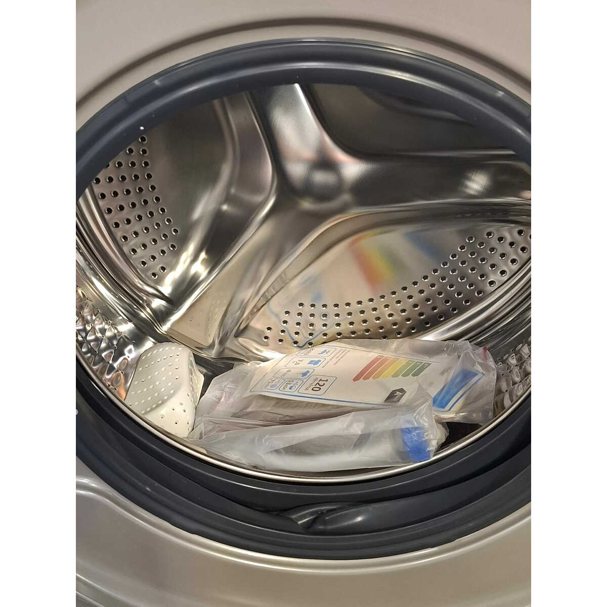 Стиральная машина Haier HW70-BP12919S (Цвет: Silver)