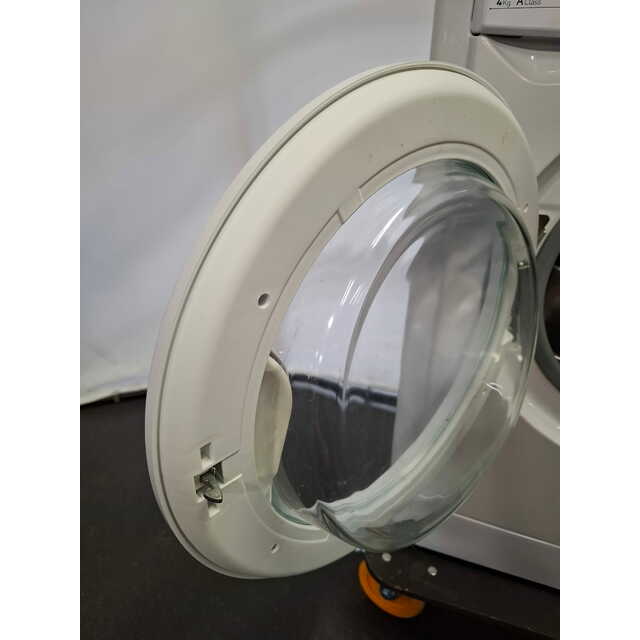 Стиральная машина Indesit IWUC 4105, белый