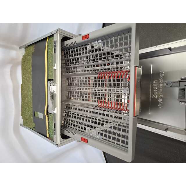 Посудомоечная машина Bosch SMV8YCX02E, белый