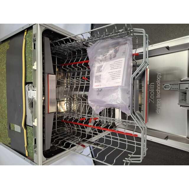 Посудомоечная машина Bosch SMV8YCX02E, белый