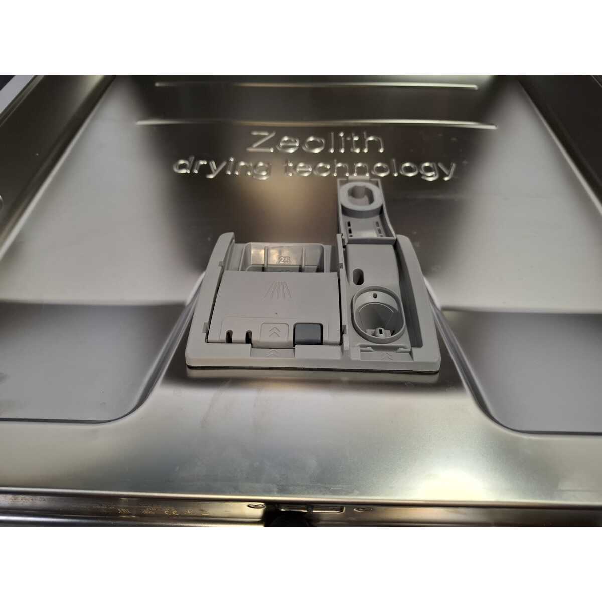 Посудомоечная машина Bosch SMV8YCX02E, белый