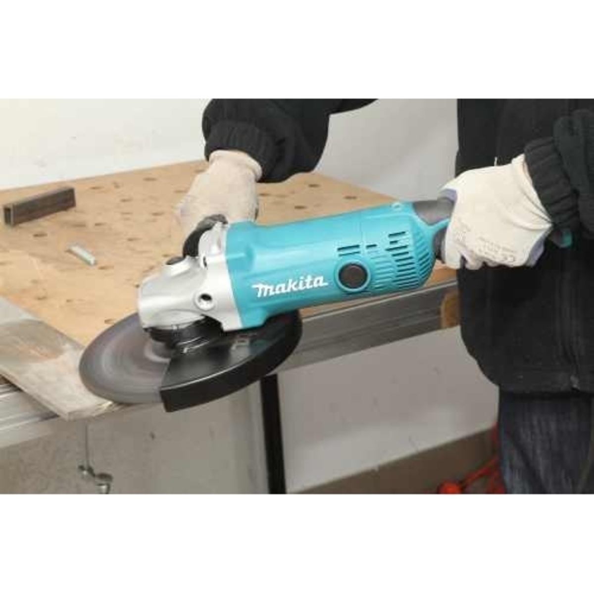 Углошлифовальная машина Makita GA9050 (Цвет: Blue)