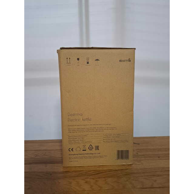 Чайник Deerma Kettle DEM-YS50W (Цвет: Black / Silver) Чайник Deerma Kettle DEM-YS50W (Цвет: Black / Silver)
