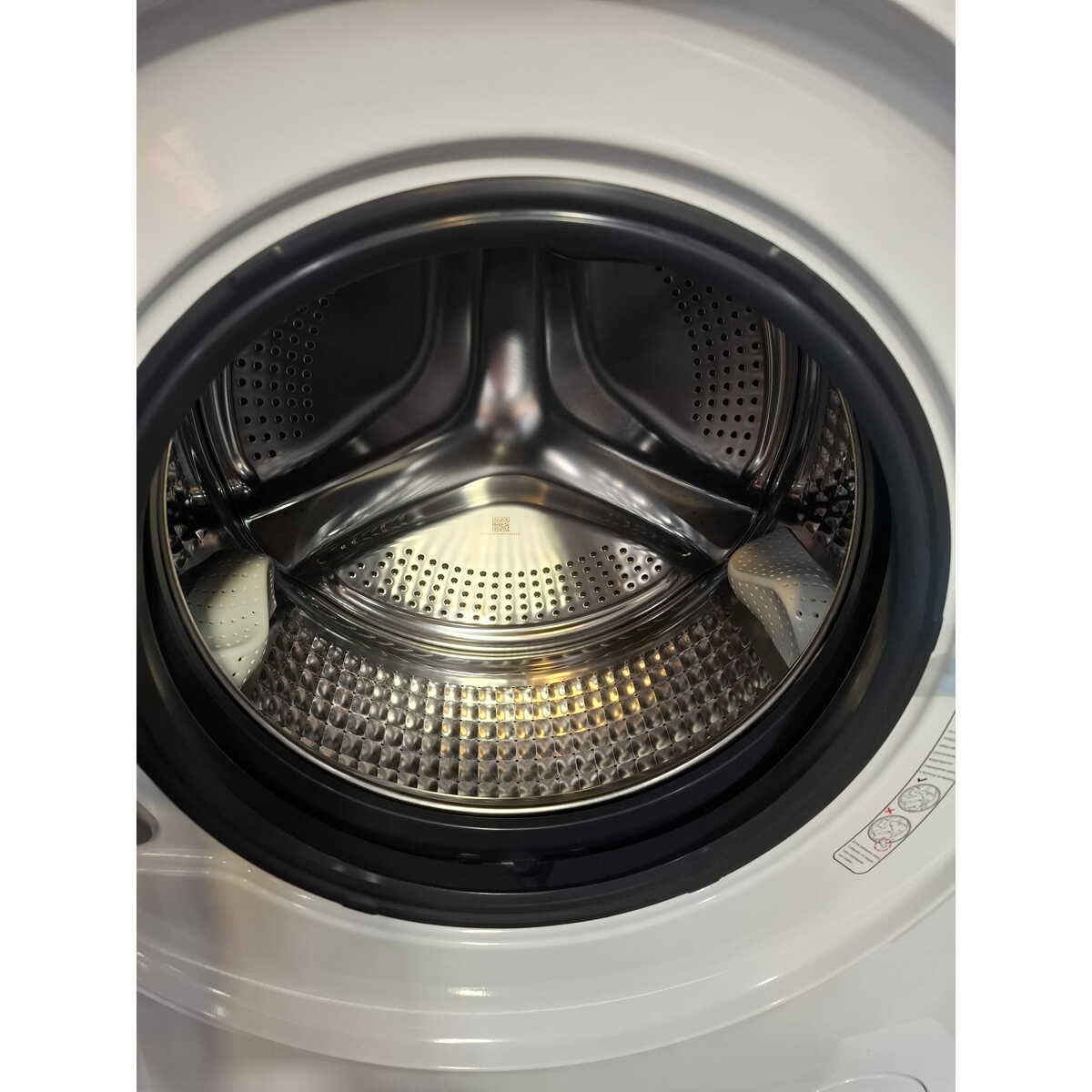 Стиральная машина Haier HW80-B14279, белый