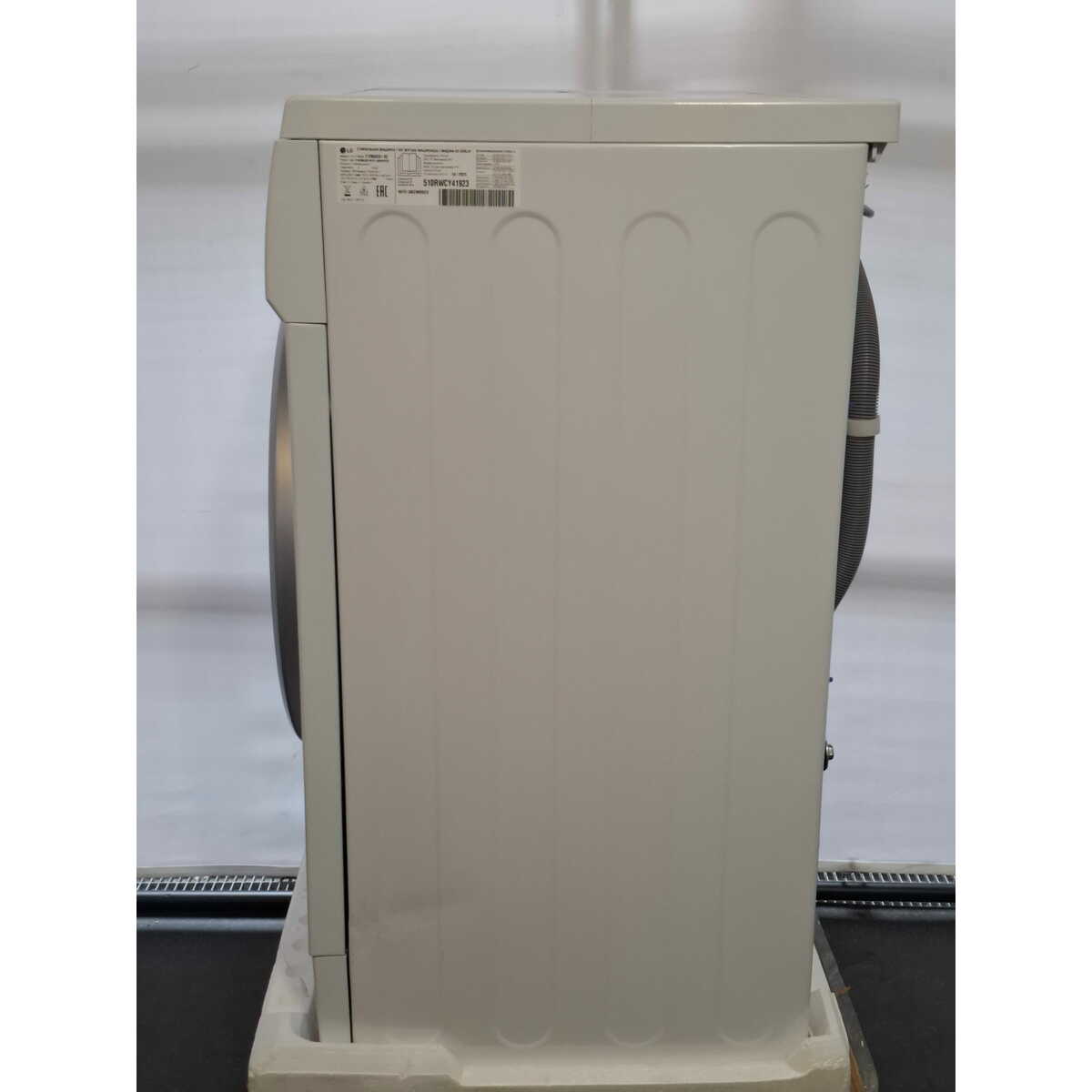 Стиральная машина LG F1296HDS1, белый