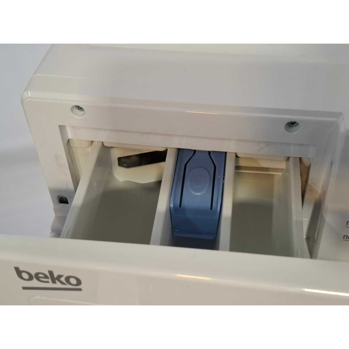 Стиральная машина Beko WRE6512BWW, белый