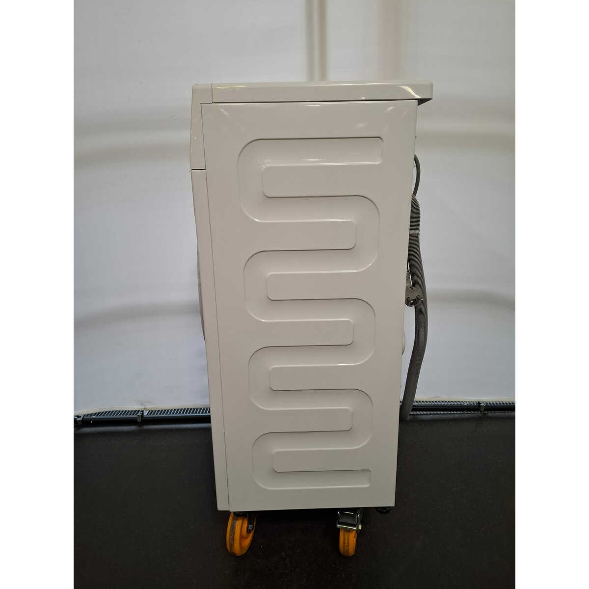 Стиральная машина Beko WRE6512BWW, белый