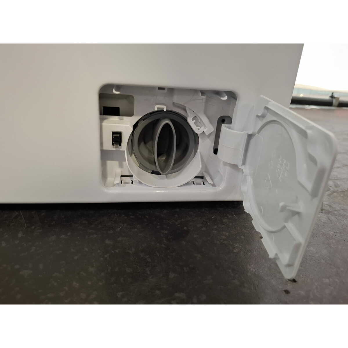 Стиральная машина Beko WDB7425R2W, белый