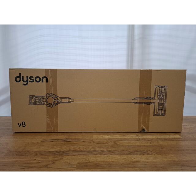 Пылесос Dyson V8 (Цвет: Silver / Nickel) Пылесос Dyson V8 (Цвет: Silver / Nickel)