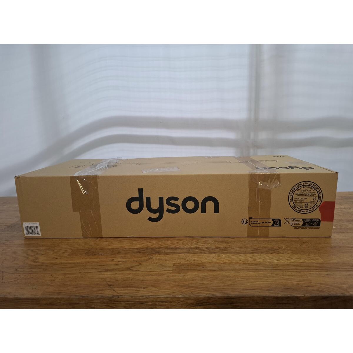 Пылесос Dyson V8 (Цвет: Silver / Nickel)