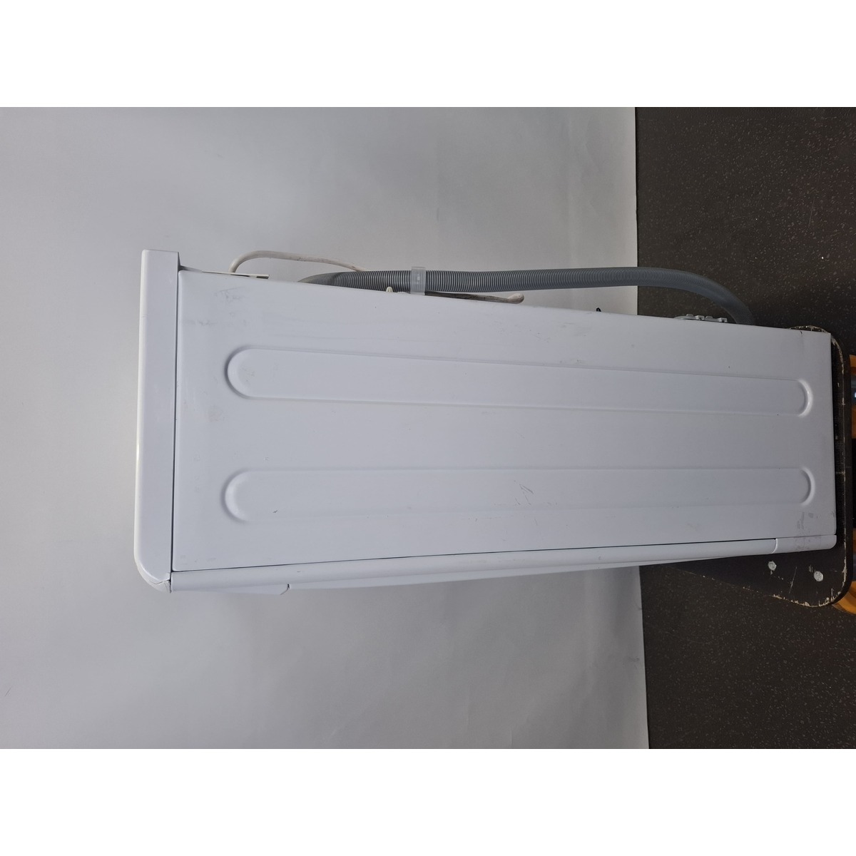 Стиральная машина Indesit IWUD 4085 (CIS), белый